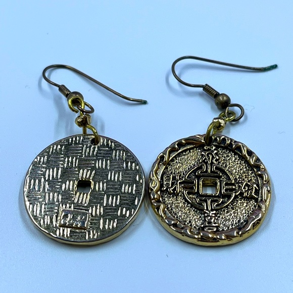 Vintage Gold Chinese Coin Style Drop Earrings, Signed - Picture 5 of 6